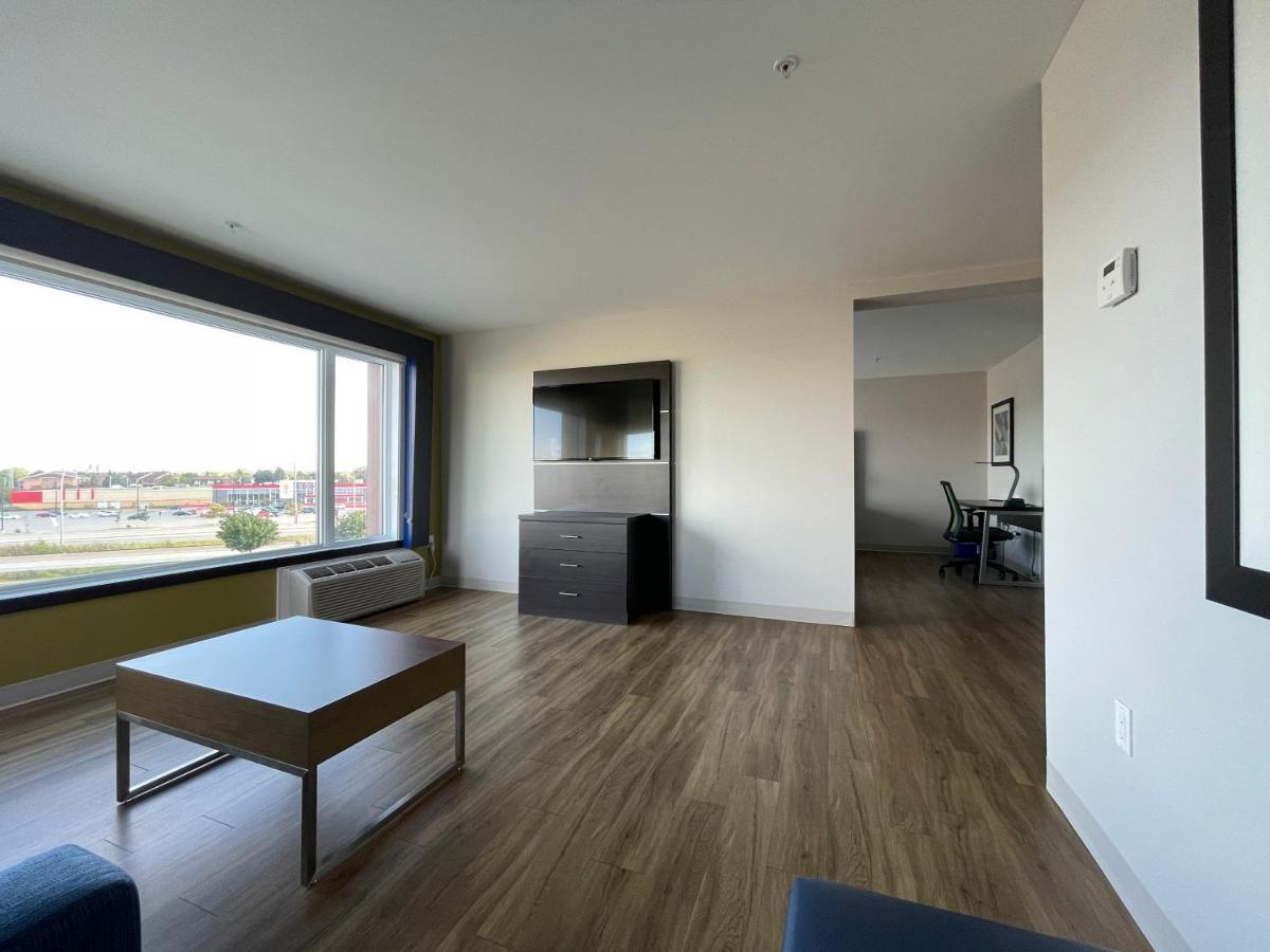 Holiday Inn Express & Suites - Gatineau - Ottawa By Ihg Εξωτερικό φωτογραφία