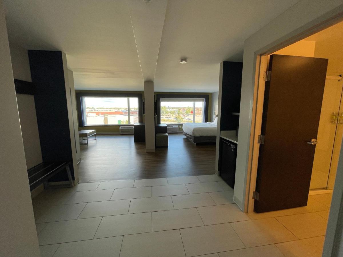 Holiday Inn Express & Suites - Gatineau - Ottawa By Ihg Εξωτερικό φωτογραφία