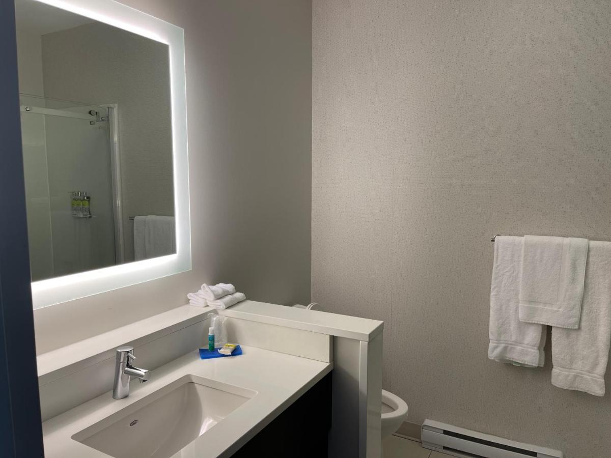 Holiday Inn Express & Suites - Gatineau - Ottawa By Ihg Εξωτερικό φωτογραφία