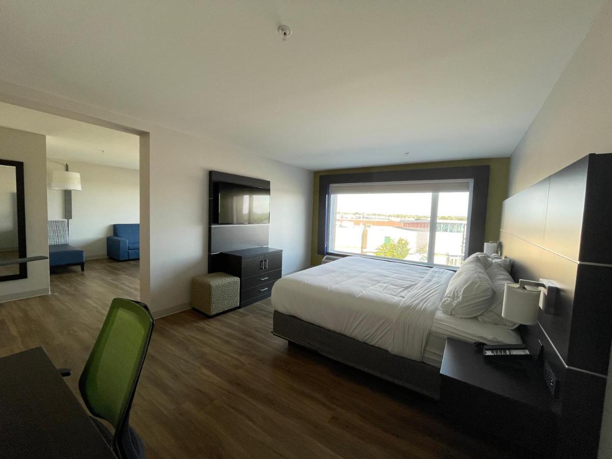 Holiday Inn Express & Suites - Gatineau - Ottawa By Ihg Εξωτερικό φωτογραφία