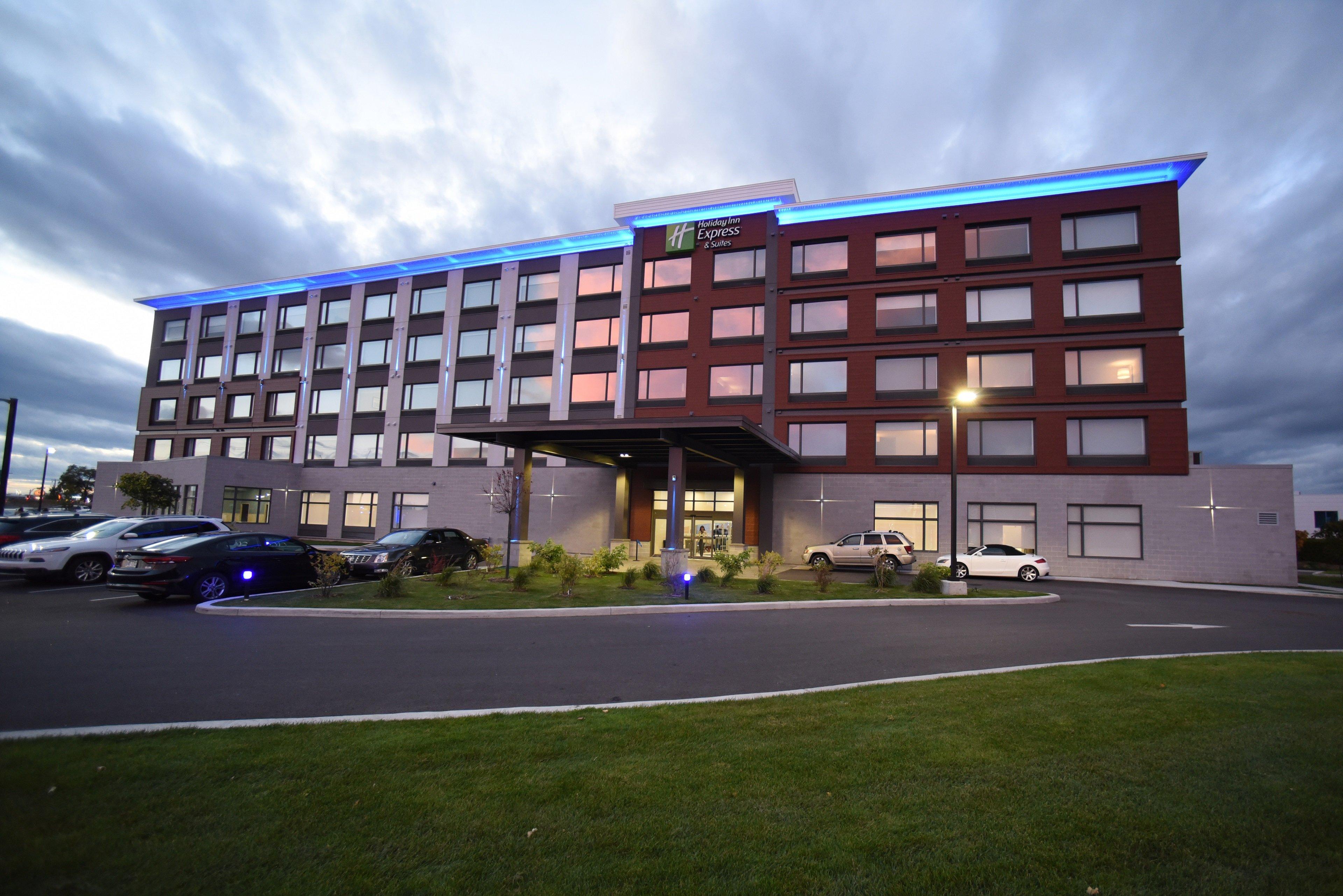Holiday Inn Express & Suites - Gatineau - Ottawa By Ihg Εξωτερικό φωτογραφία
